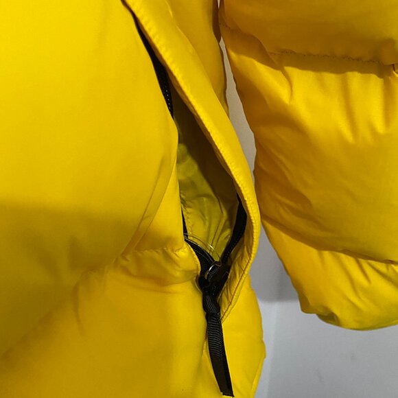 The North Face Yellow & Black Puffer Jacket - Picture 5 of 11